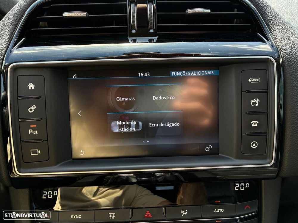 Jaguar F-Pace 2.0 i4D Prestige - 24