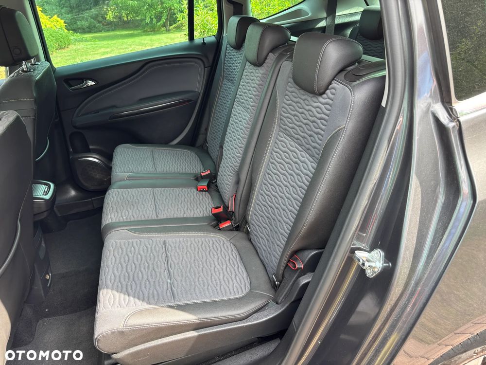 Opel Zafira Tourer 1.4 Turbo Innovation - 23