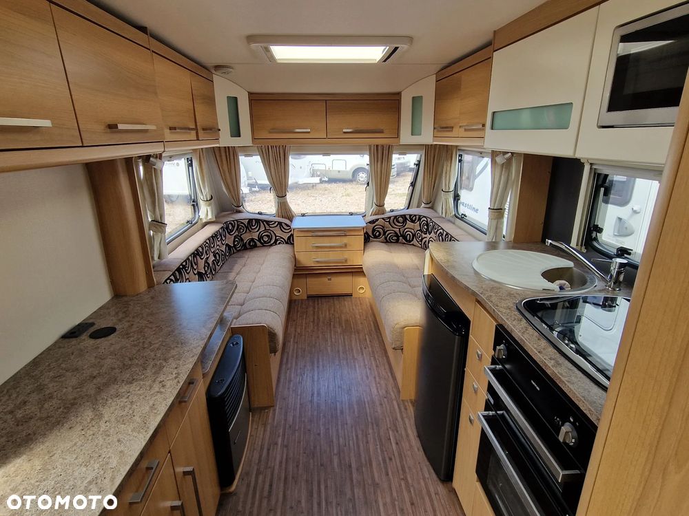 Elddis Avante - 2