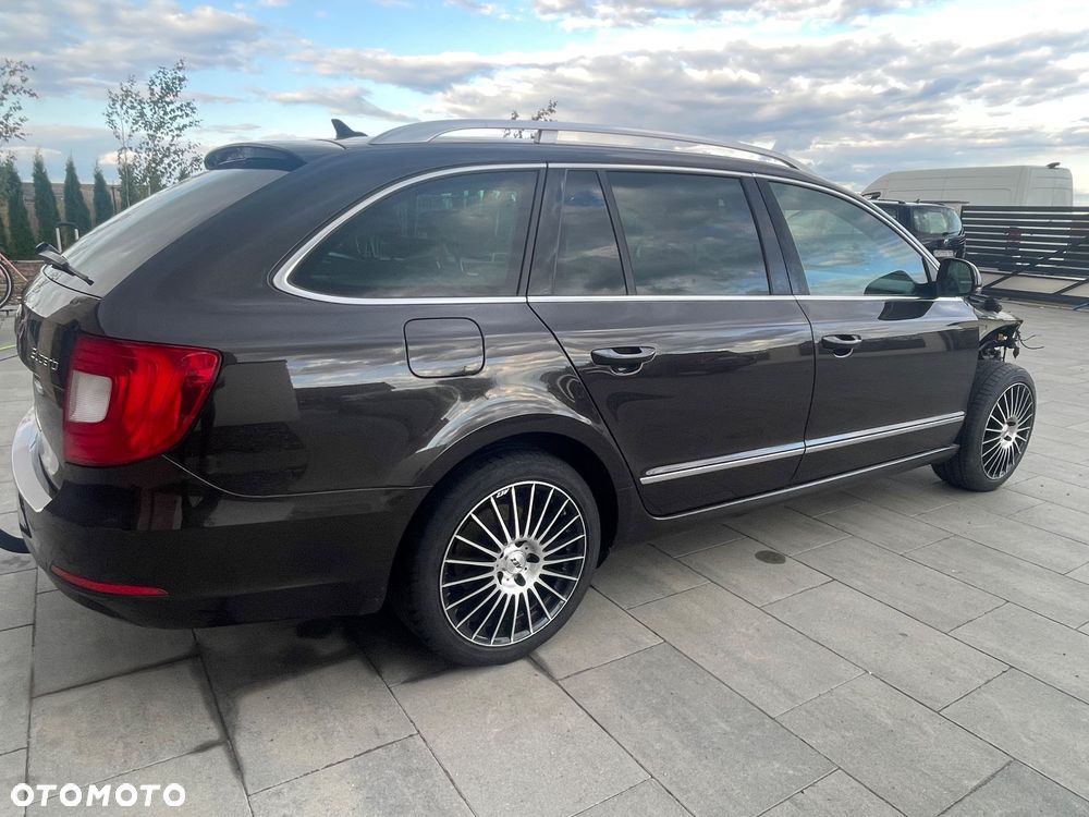 Skoda Superb 2.0 TDI Elegance - 7