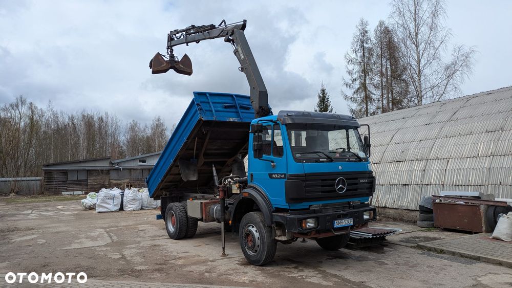 Mercedes-Benz 1824 - 6