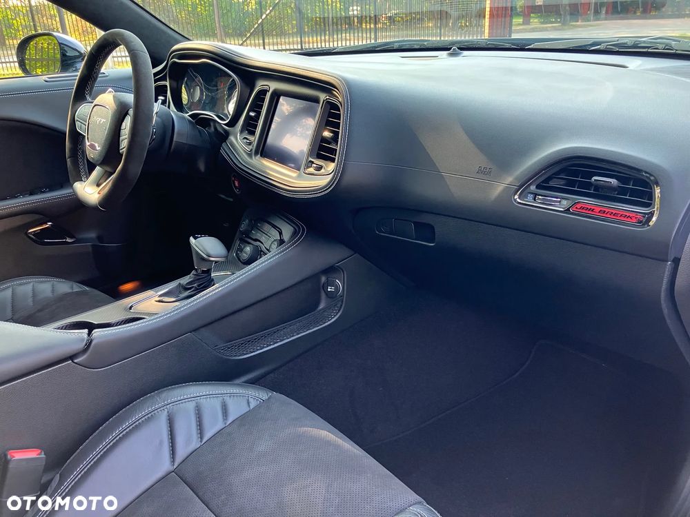 Dodge Challenger 6.2 Hellcat Widebody - 21