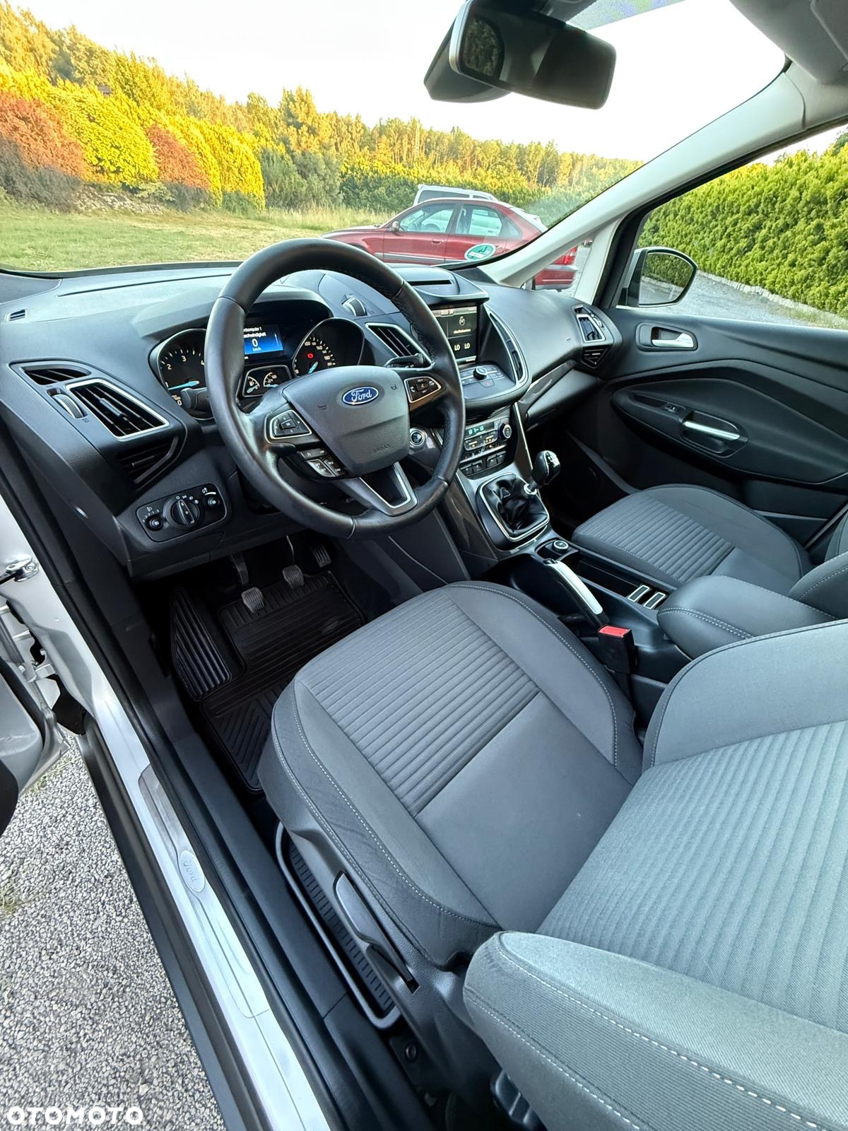 Ford C-MAX 2.0 TDCi Start-Stop-System Titanium - 9