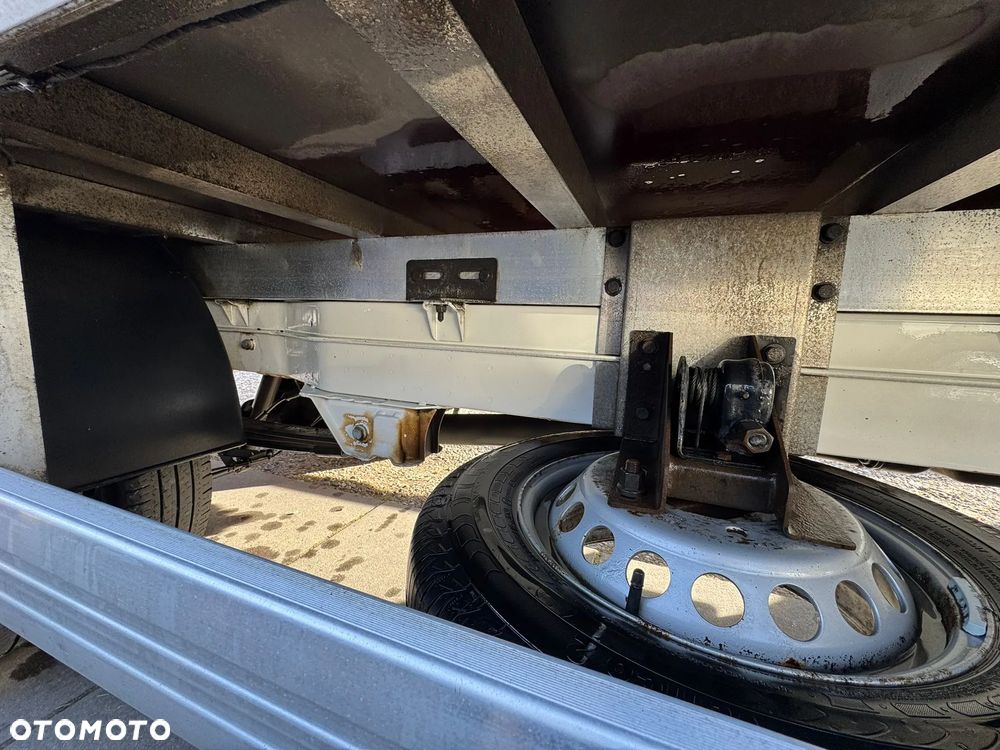 Volkswagen CRAFTER BLIŻNIAKI KONTENER WINDA KLIMATYZACJA - 31