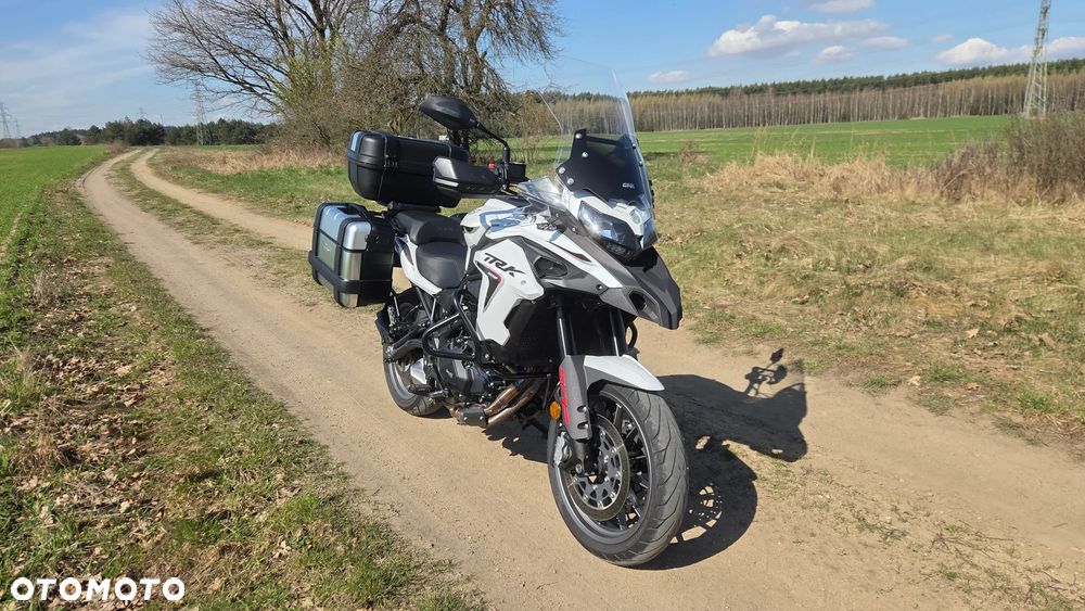 Benelli TRK 502 - 12