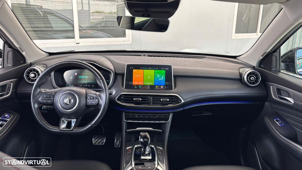 MG EHS 1.5T-GDI Luxury - 16