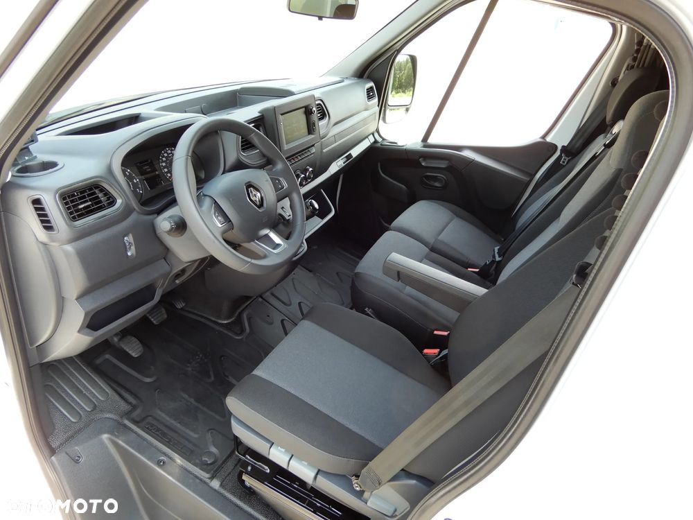 Renault Master 2.3 dCi 163 Km Chłodnia -20*C +30*C Funkcja Grzania Zasilanie V230 Izoterma 4.20 Cm 8 E.Palet Kabina Sypialniana WEBASTO Zawieszenie WZMACNIANE GWARANCJA FABRYCZNA - 36