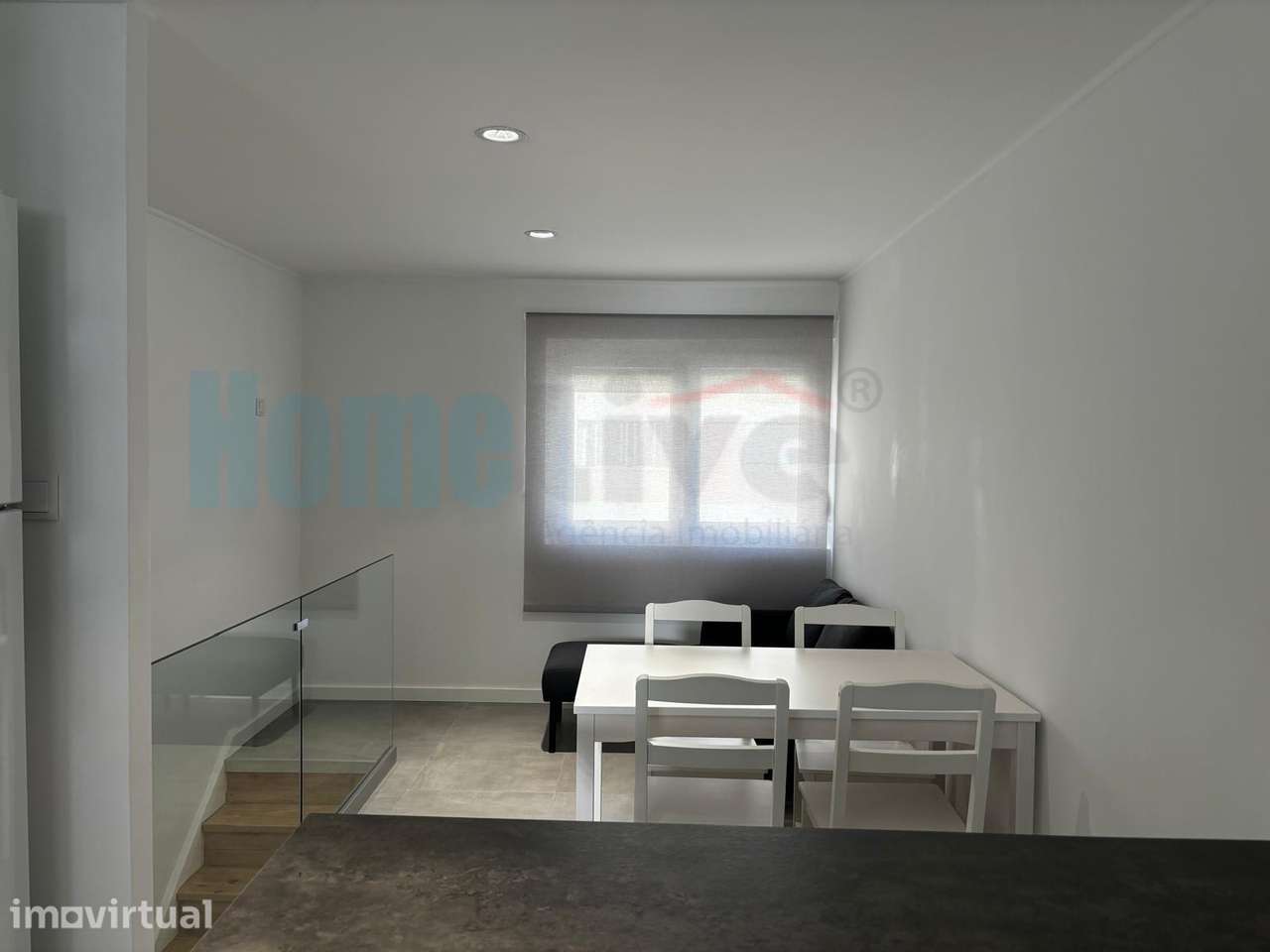 Apartamento T4 Remodelado e Mobilado Charquinho, Benfica - Grande imagem: 3/38