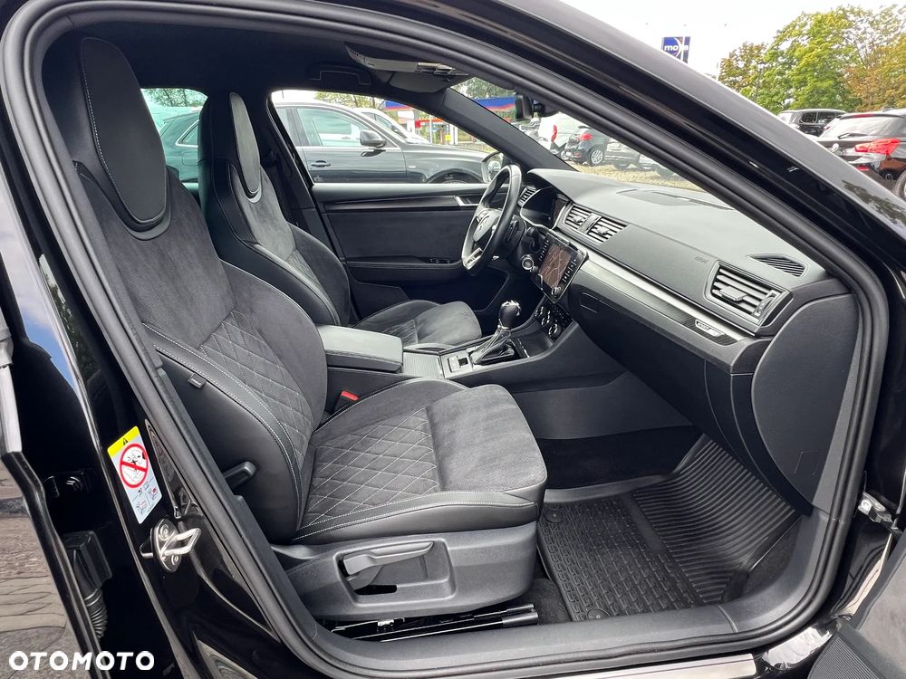 Skoda Superb 2.0 TDI 4x4 DSG Sportline - 21