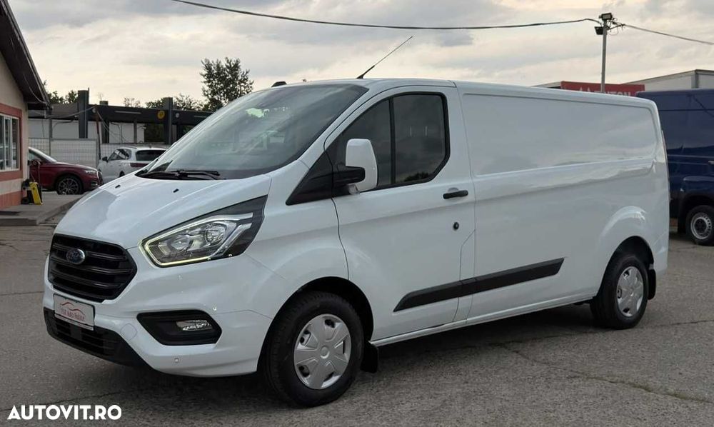Ford TRANSIT CUSTOM L2H1 - 4