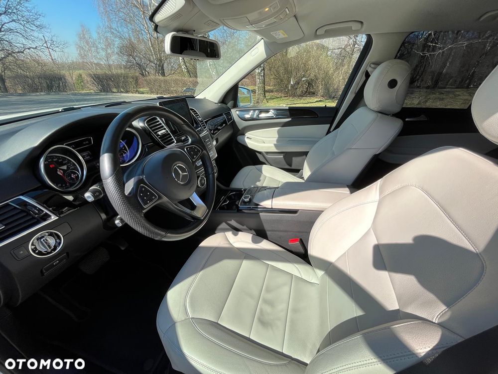 Mercedes-Benz GLE 250 d 4-Matic - 11