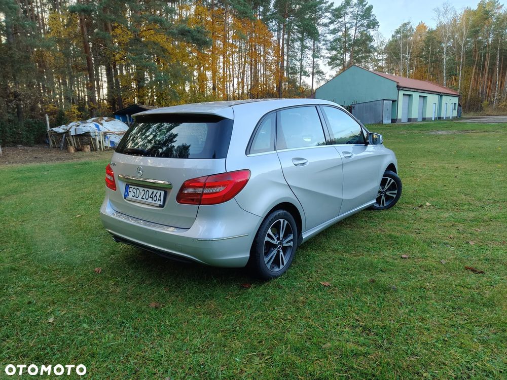 Mercedes-Benz Klasa B 200 7G-DCT Style - 6