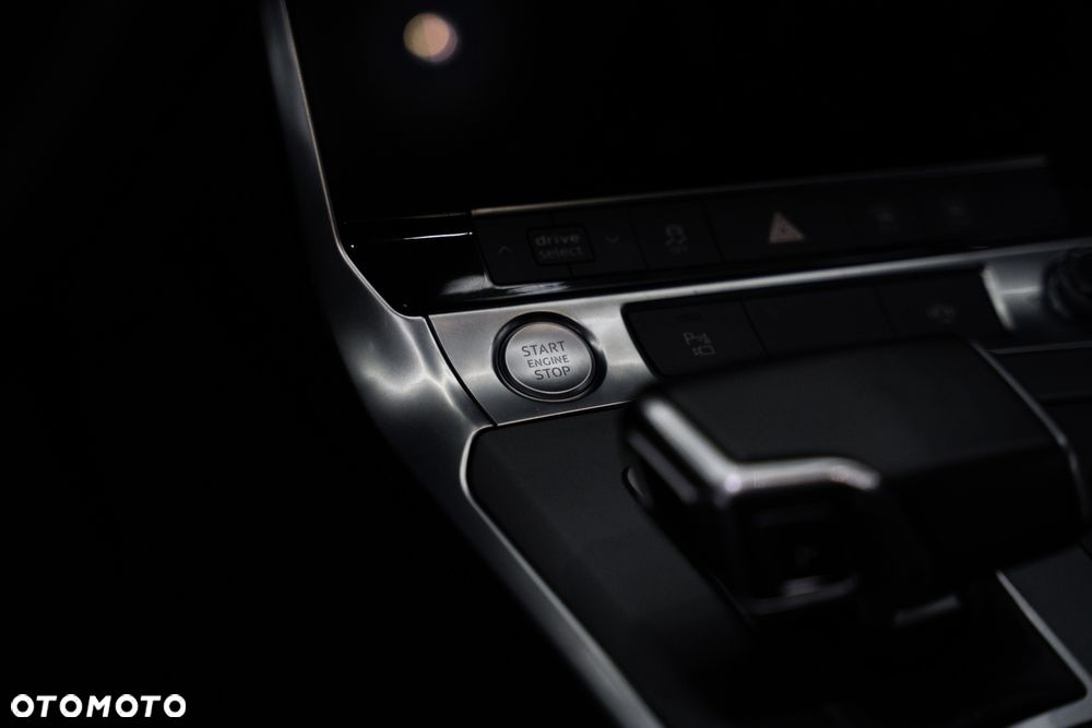 Audi A6 Allroad - 31