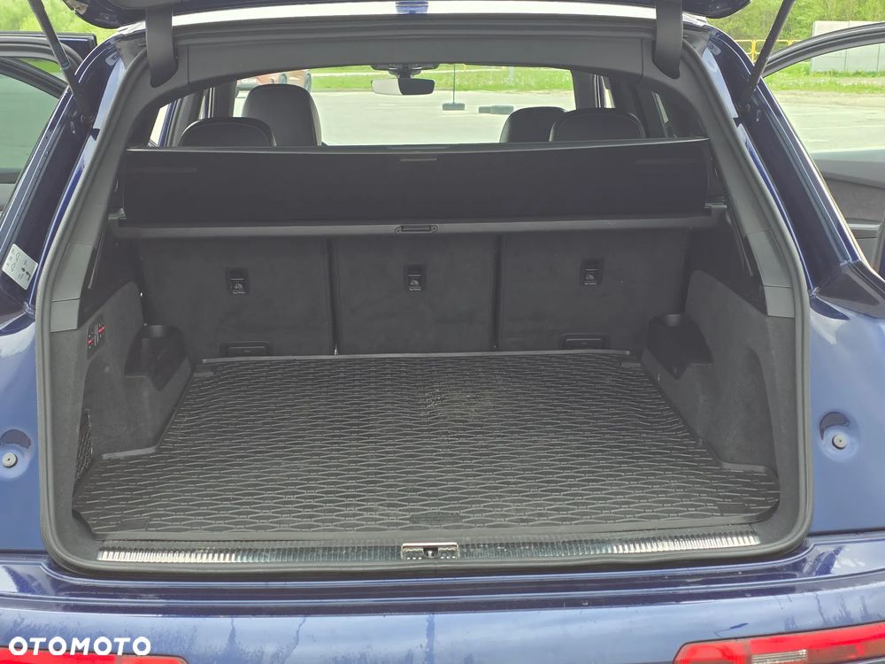 Audi Q7 - 18