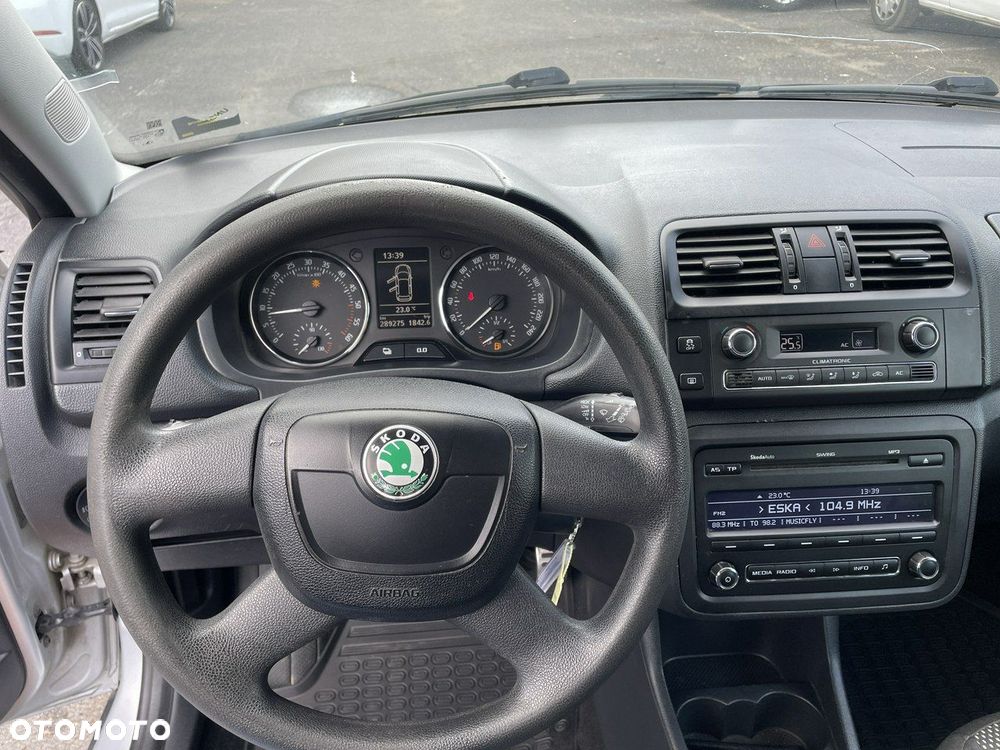 Skoda Roomster - 18