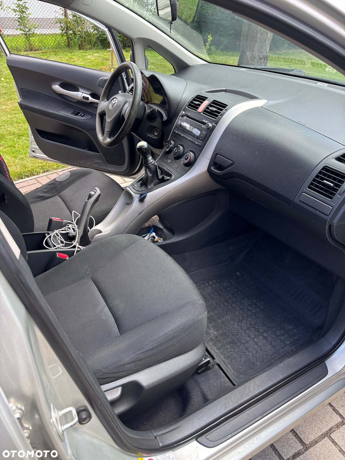 Toyota Auris 1.6 VVT-i Terra - 22