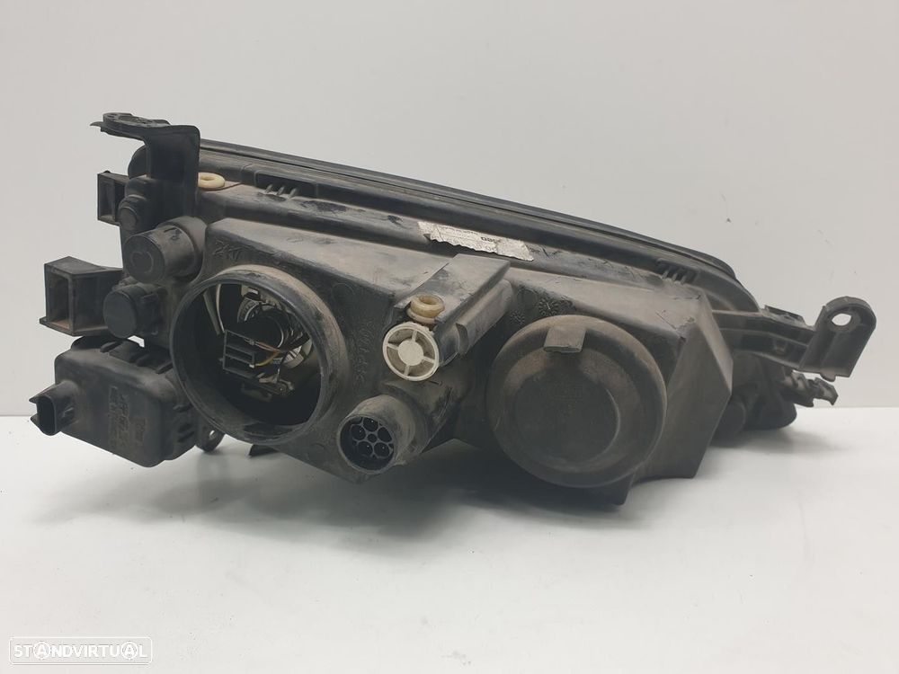 FAROL ESQUERDO OPEL VECTRA B 1998 -941003A0H - 1