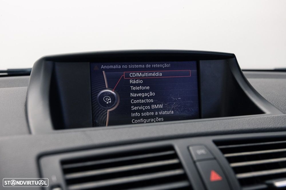 BMW 118 d Pack M - 34