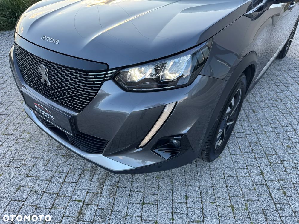 Peugeot 2008 - 10