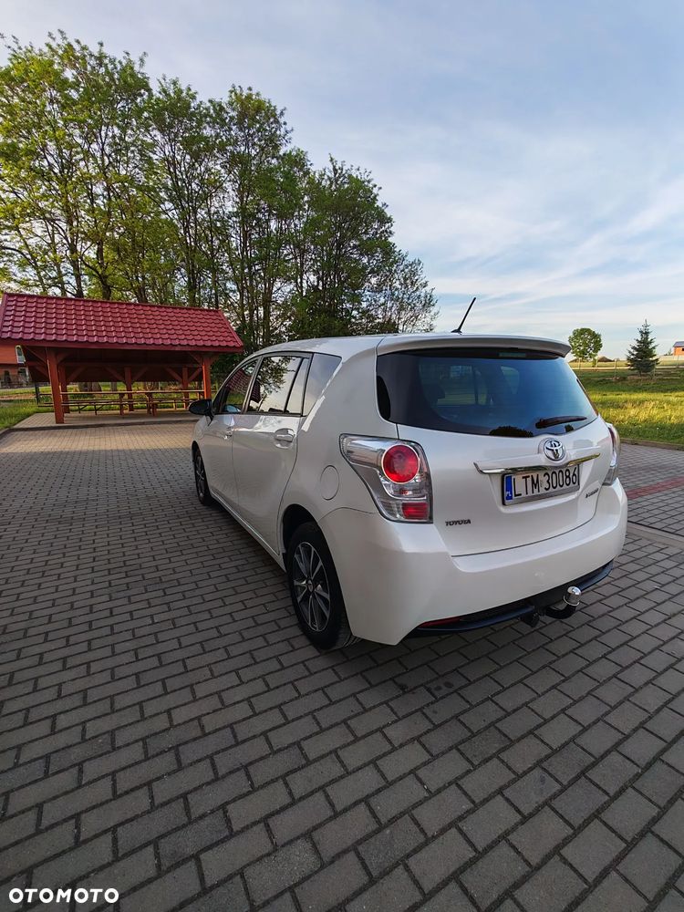 Toyota Verso 1.6 D-4D Active 7os - 6