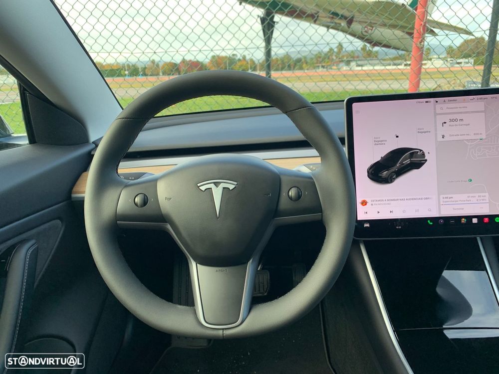 Tesla Model 3 Tração Traseira - 26