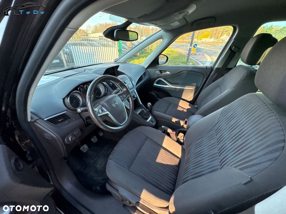 Opel Zafira 1.4 T Cosmo EcoFLEX S&S - 14