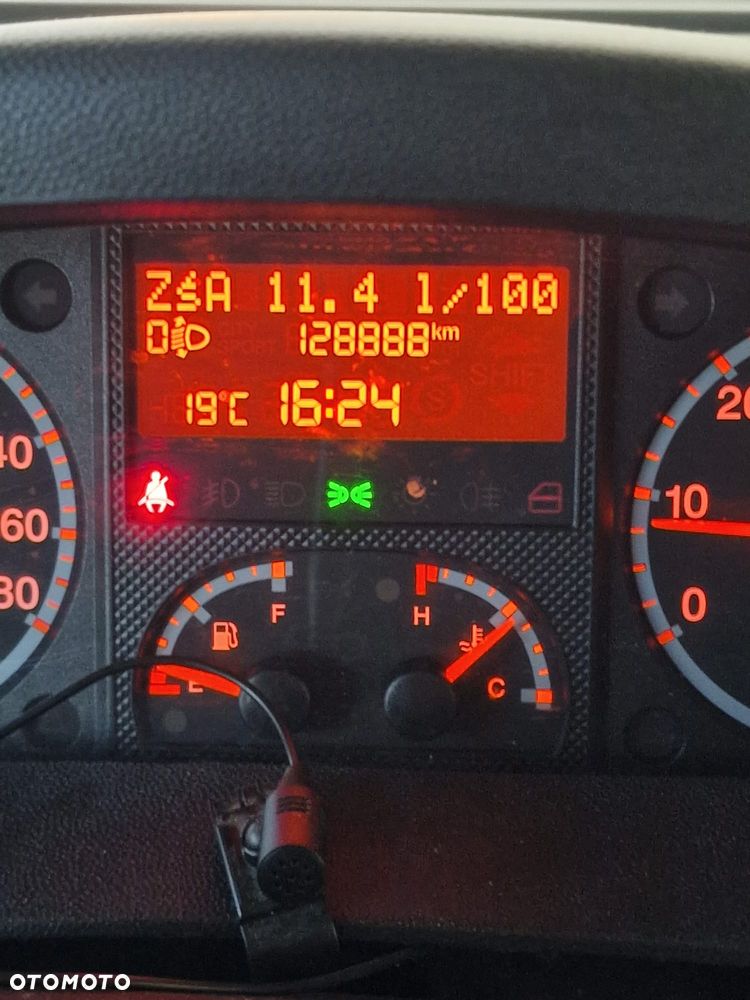 KNAUS Integra R18 - 36