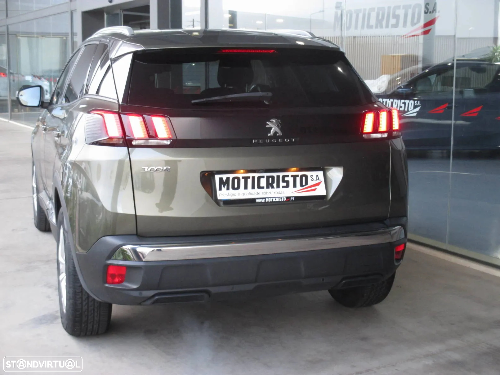 Peugeot 3008 1.5 BlueHDi Style - 4