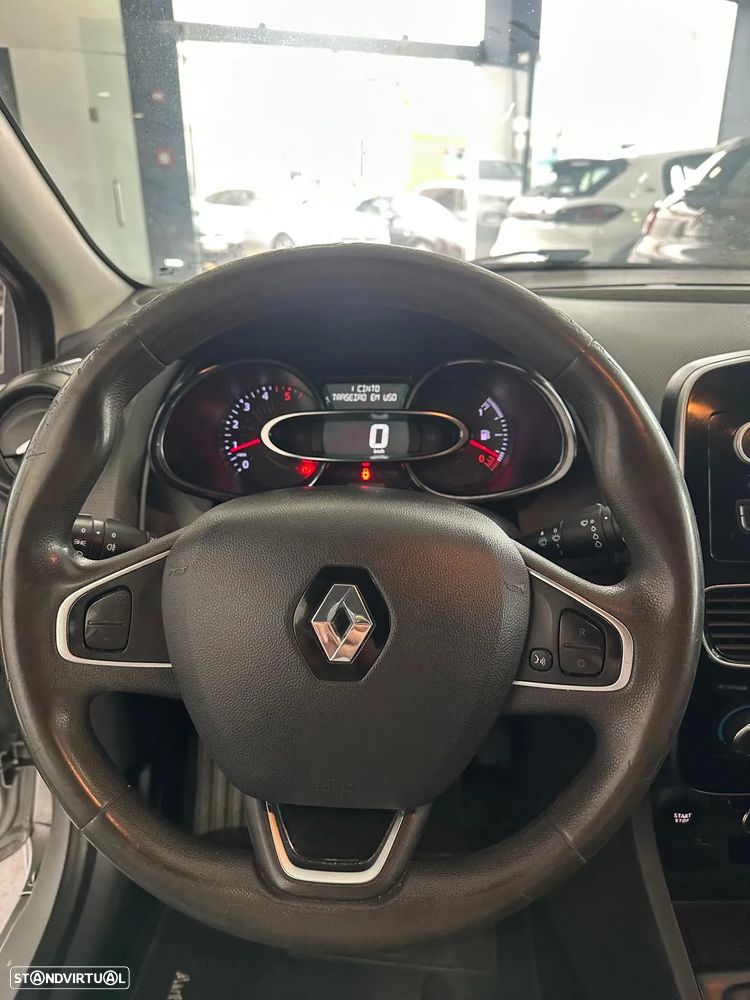 Renault Clio 1.5 dCi Limited - 10