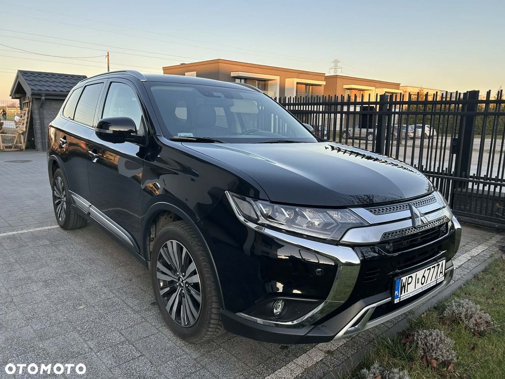 Mitsubishi Outlander 2.0 Intense + 4WD CVT - 4