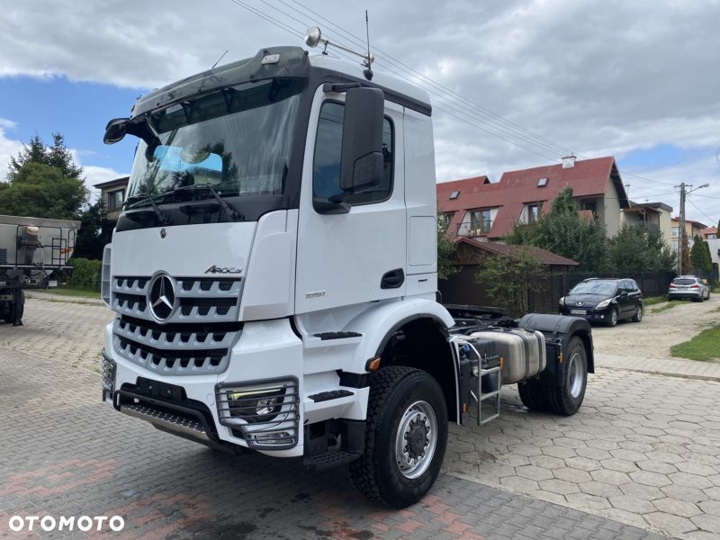 Mercedes-Benz Arocs 1851 mp5