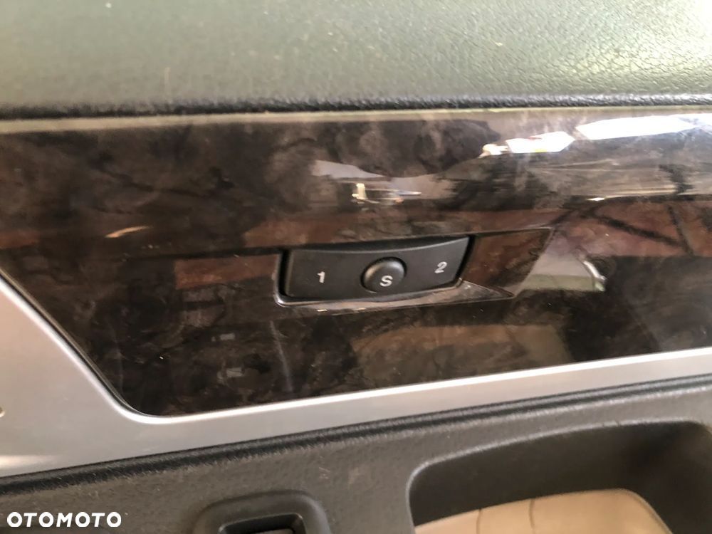4106. Drzwi Prawy Przód Czarne Chrysler Grand Voyager V Lift 2011R (2010–2016) - Wysyłka - 10