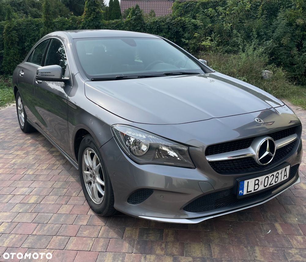 Mercedes-Benz CLA 180 d - 15