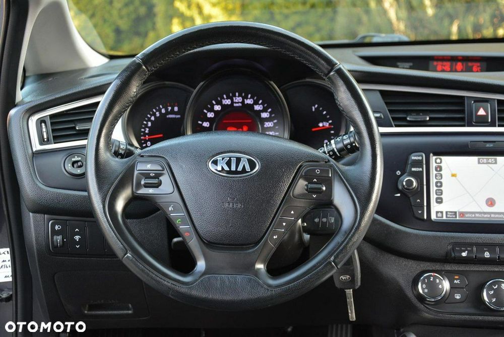 Kia Ceed 1.4 CVVT Attract - 25