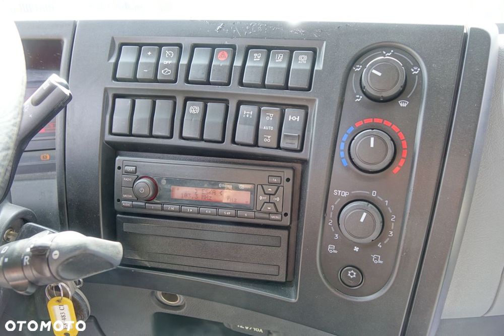 Renault D26 WIDE 6x2 / FIRANKA / EURO6 / AUTOMAT / NOWE PLANDEKI / OŚ PODNOSZONA I SKRĘTNA / WINDA ZAŁADUNKOWA - 28