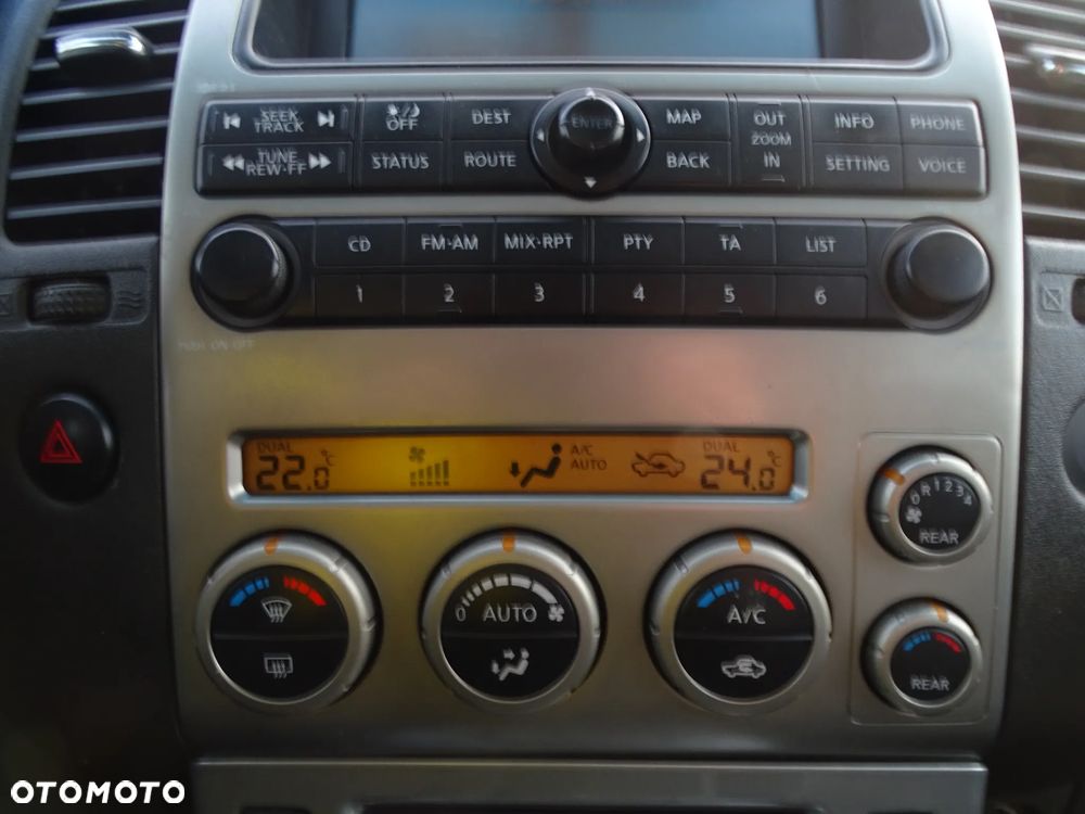 Nissan Pathfinder 2.5 DCi Elegance + - 10