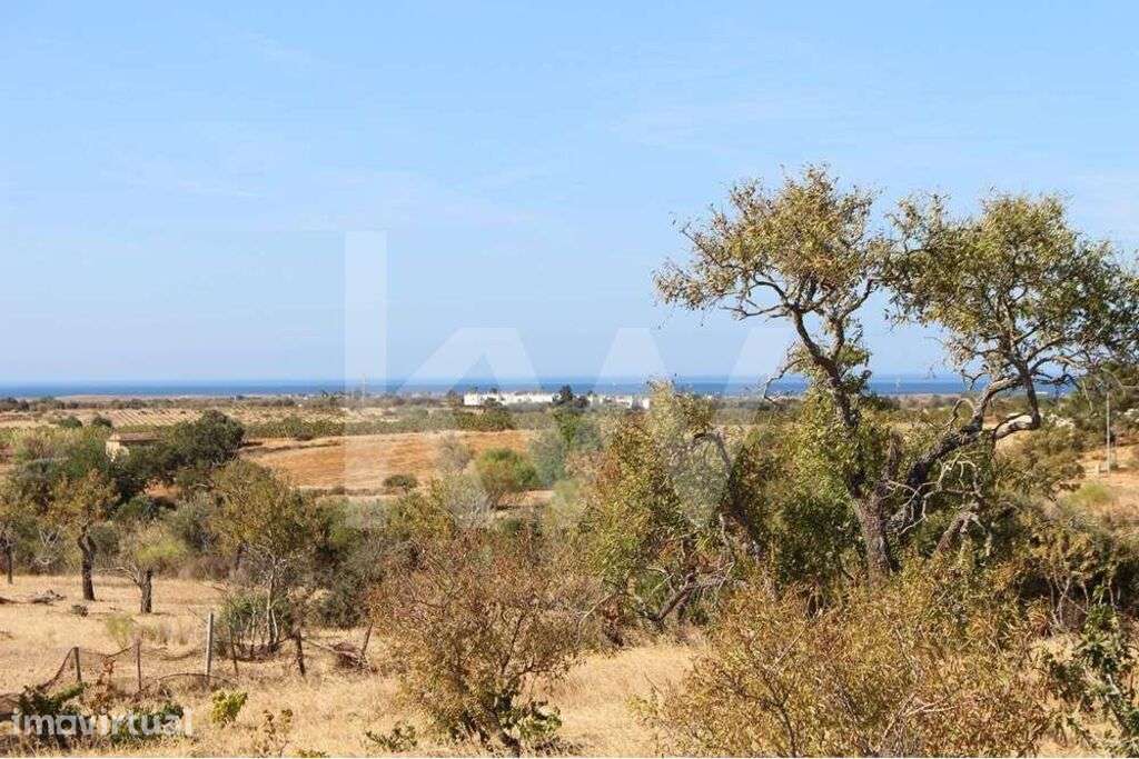 TERRENO URBANO, VISTA MAR, PERTO DAS PRAIAS, ZONA TRANQUILA, VISTA ABE - Grande imagem: 2/31