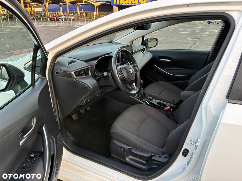 Toyota Corolla 1.6 Comfort - 11