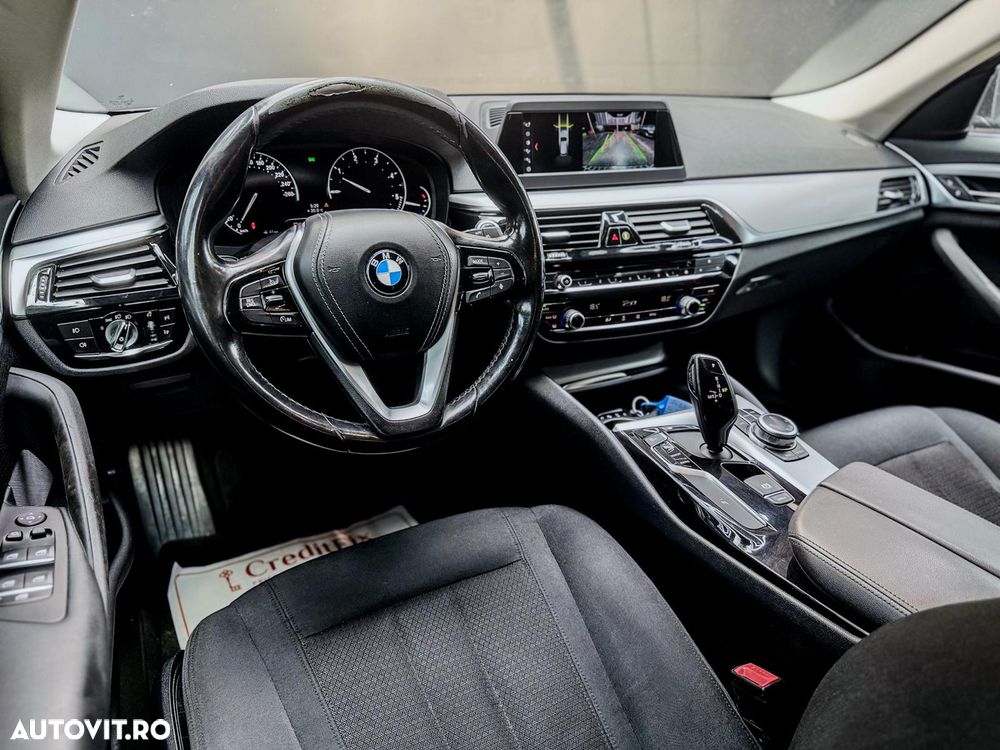 BMW Seria 5 520d xDrive Aut. - 16