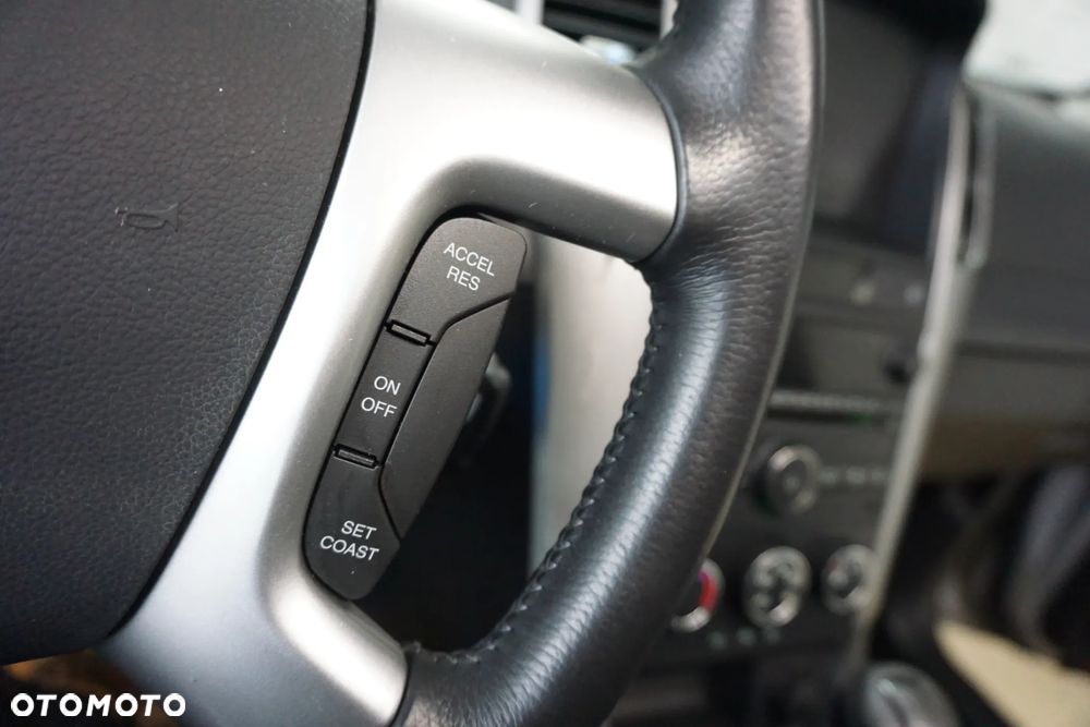 Chevrolet Captiva 2.4 2WD 5 Sitzer LS - 35