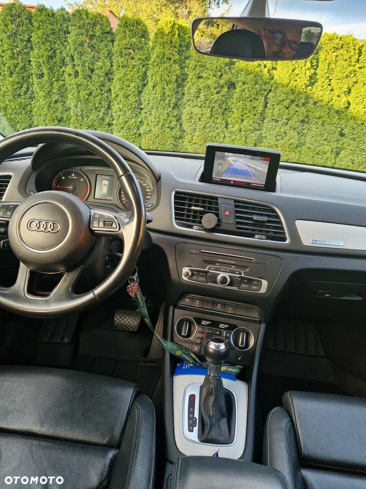 Audi Q3 2.0 TDI quattro S tronic sport - 6