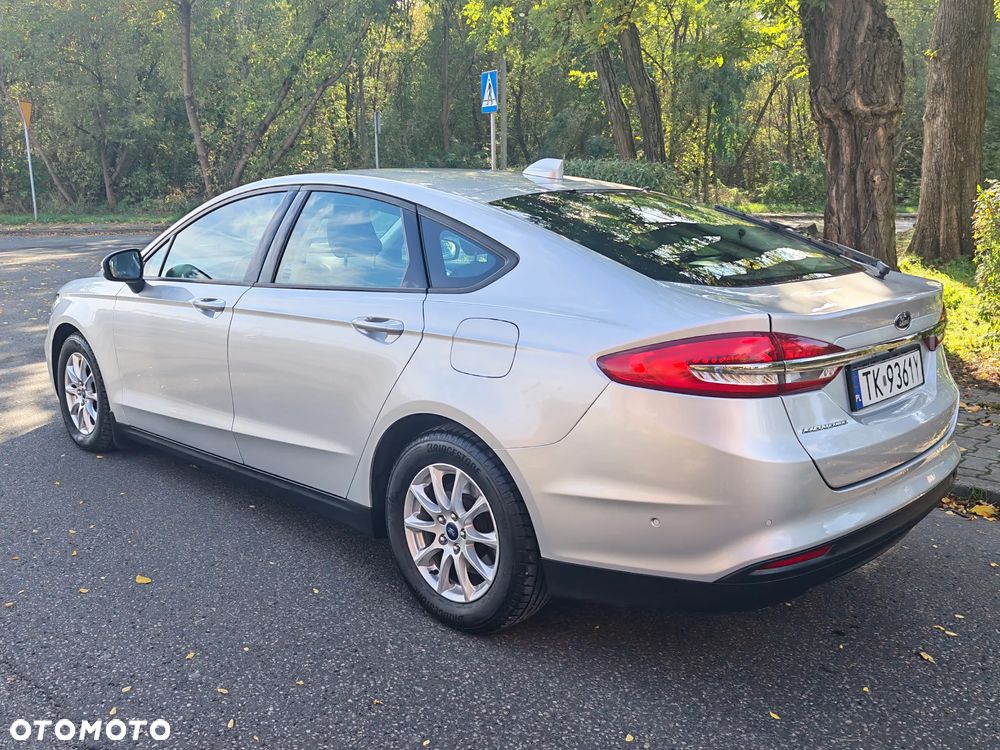 Ford Mondeo 2.0 EcoBlue Executive - 3