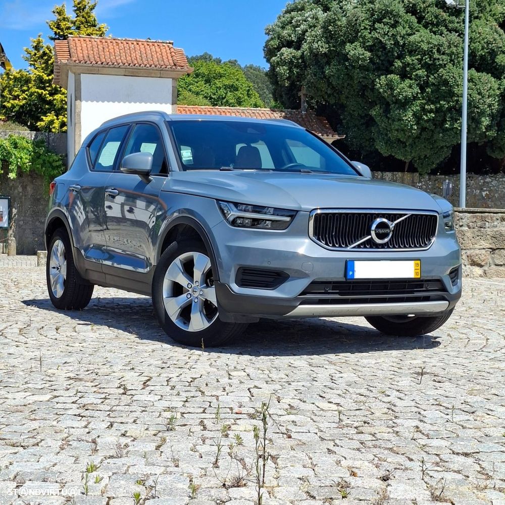 Volvo XC 40 1.5 T3 Momentum - 2
