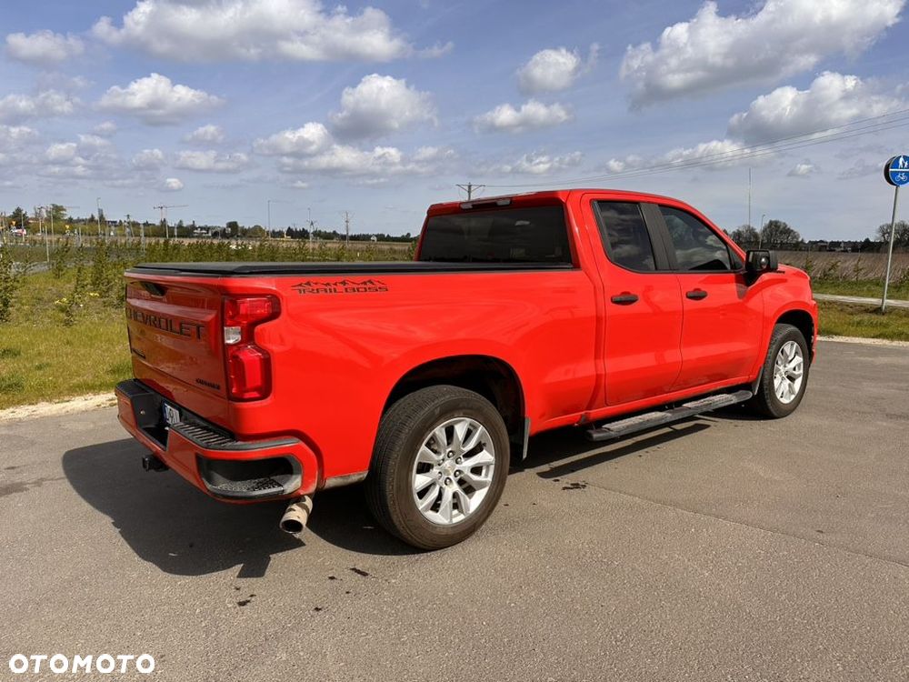 Chevrolet Silverado - 7
