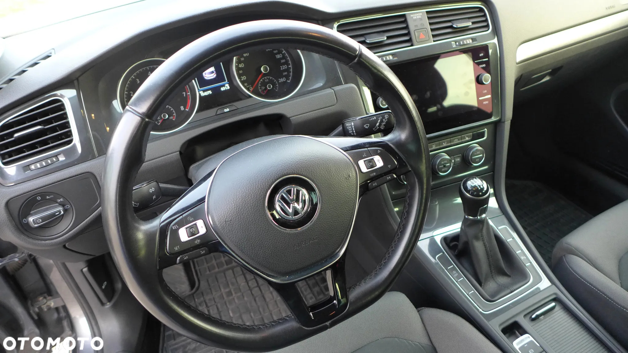 Volkswagen Golf VII 1.5 TSI BMT Comfortline - 8