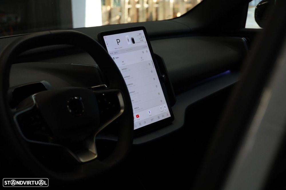 Volvo EX30 69 kWh Single Motor Extended Range Plus - 15