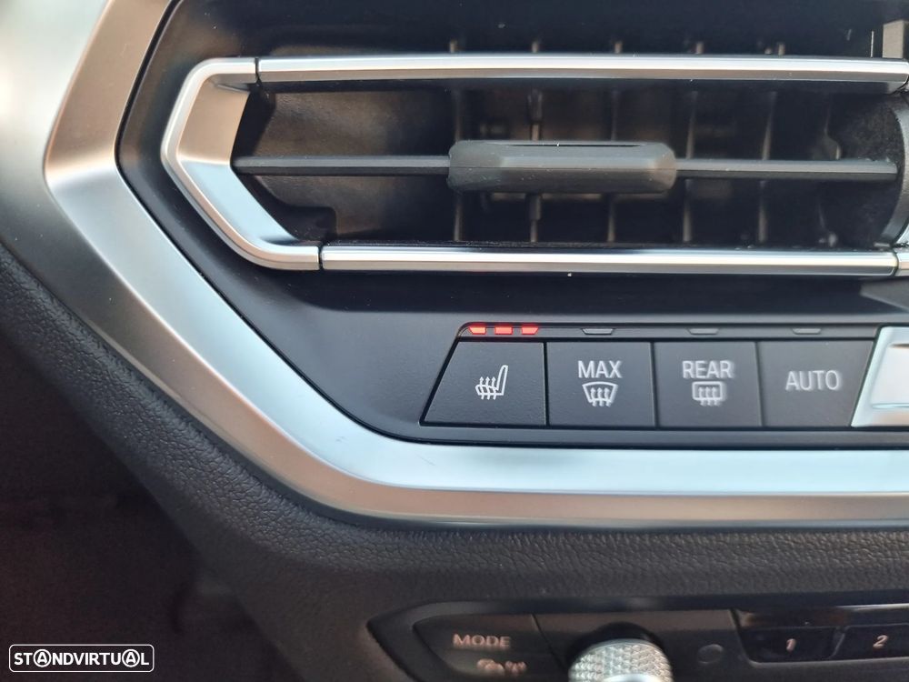 BMW 420 d Pack Desportivo M Auto - 30