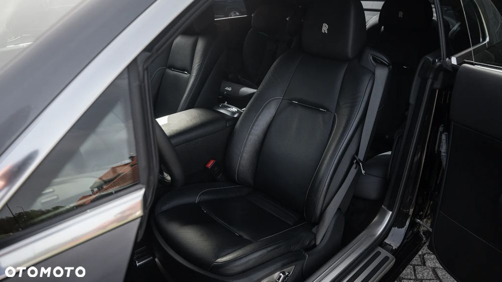 Rolls-Royce Wraith Black Badge - 28