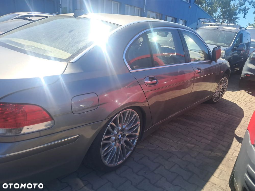 BMW 7 E65 750Li N62B48B części, karoseryjne, silnikowe, wnętrza - 5