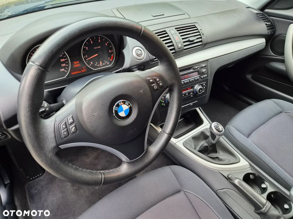 BMW Seria 1 - 11